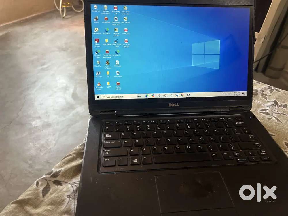 Dell Laptop with 500GB SSD  i5 

16GB RAM 
500GB SSD 

FHD Display