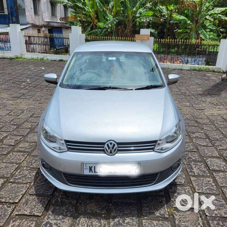 Volkswagen Vento 2010-2013 Petrol Highline, 2012, Petrol
