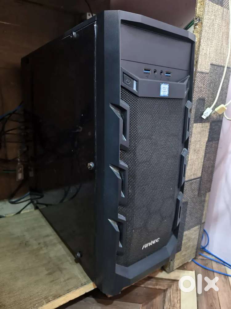 Windows 10 Pro DESKTOP
