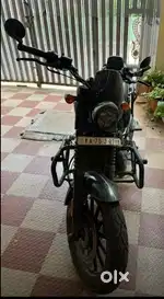 Yezdi roadster with new tyres showroom service history