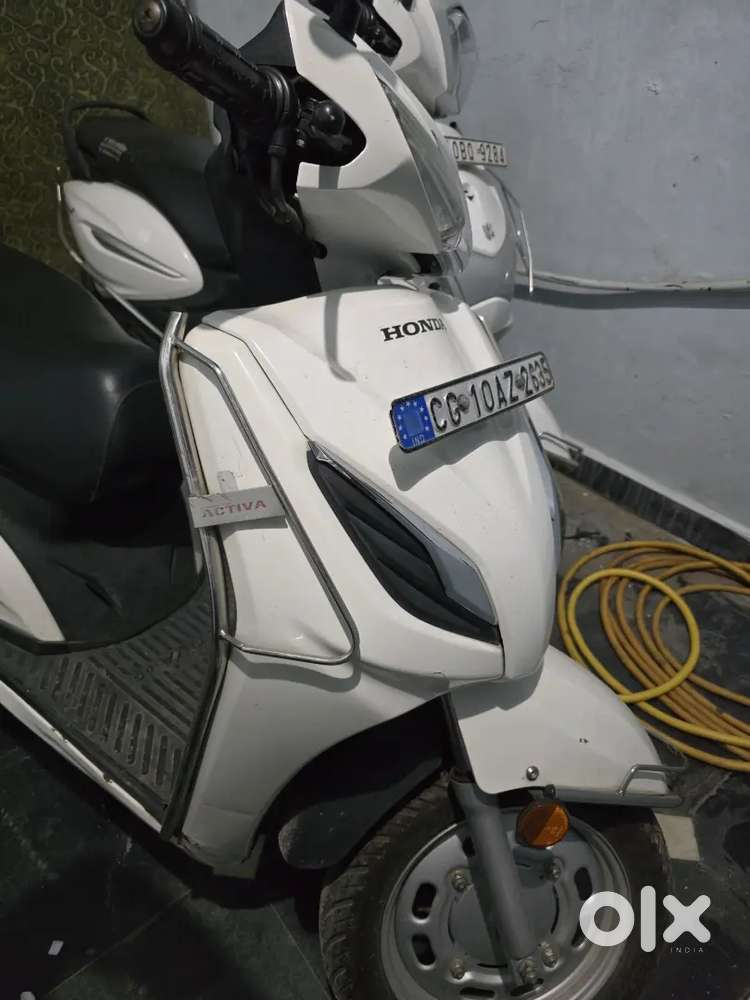 Excellent well maintain Vehicel single hand , city driven vehicel