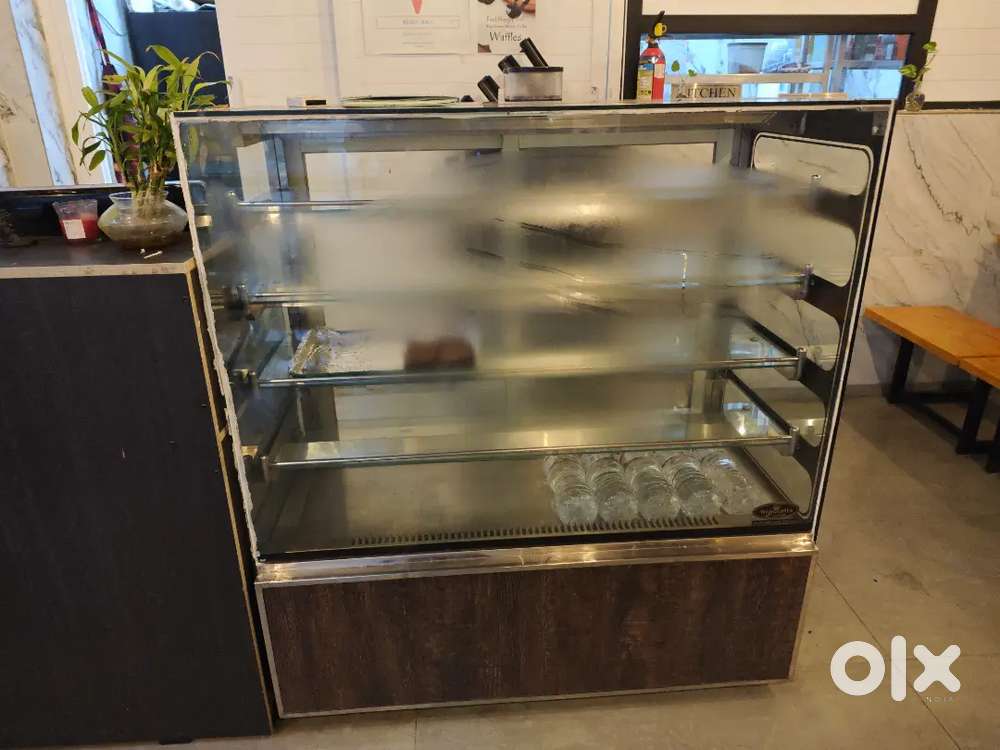 Cafe for sale in thindal