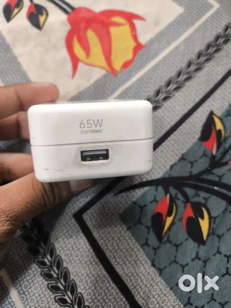 One plus orignal charger 65 vooc