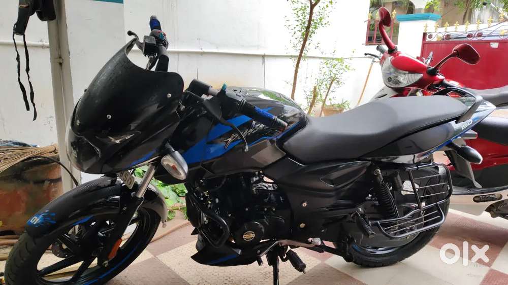 Pulsar 150 single disc