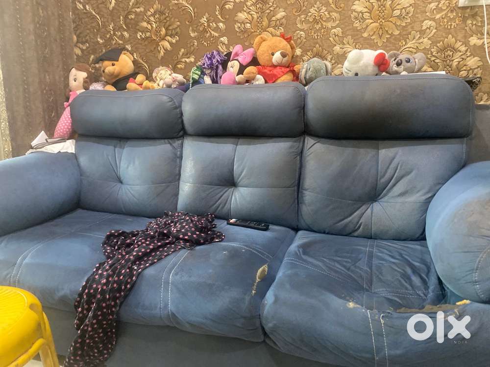 Sofa 3+2 blue colour only for 8000