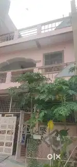 Basera city mauranipur family rented portion