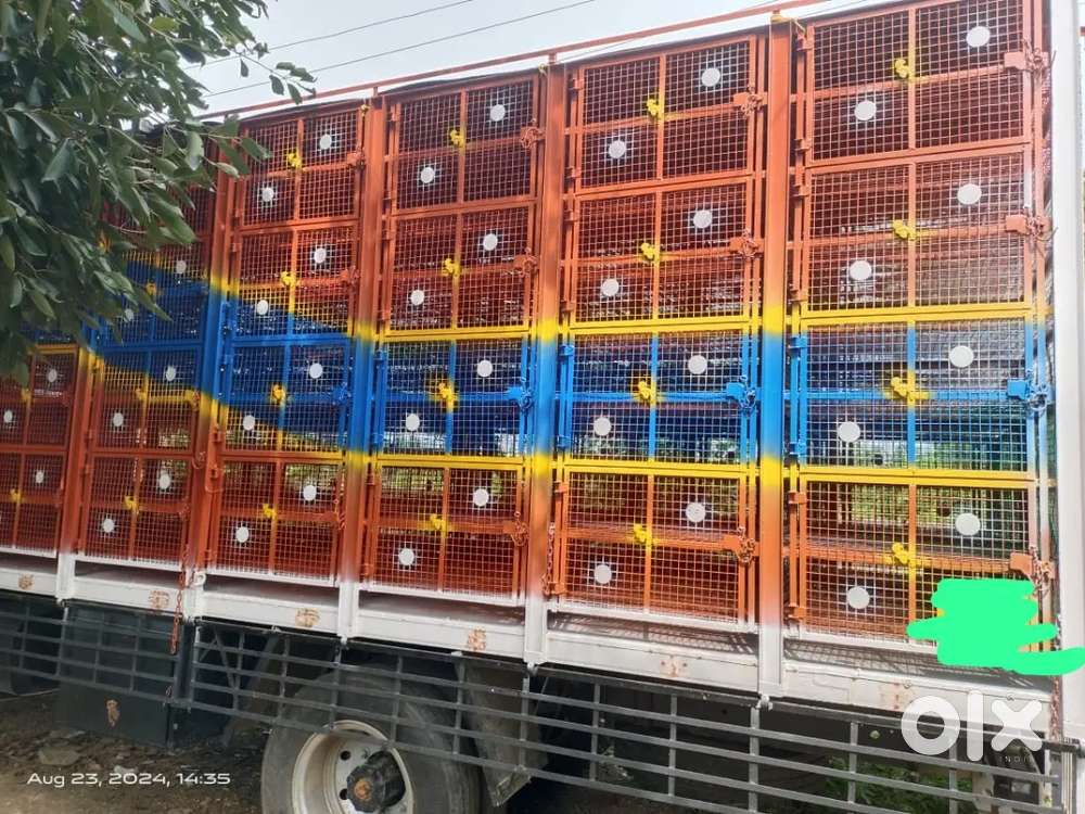 Bharat Benz chiks vehicle
