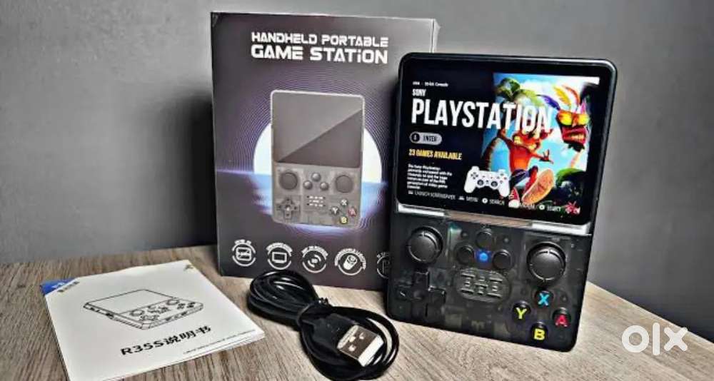 R35S HANDHELD GAME CONSOLE