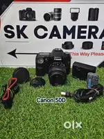 Canon EOS 50D dslr camera with EF-S 18-55mm IS II lens Like new .