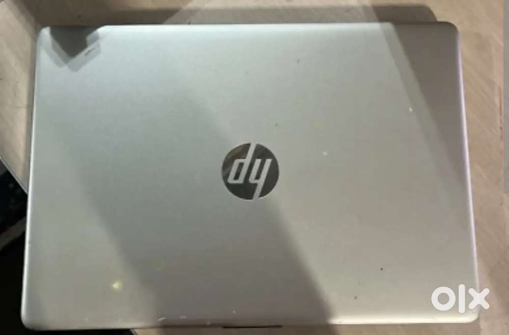Hp laptop rayzen 3 8gb ram 1tb hdd 256 ssd