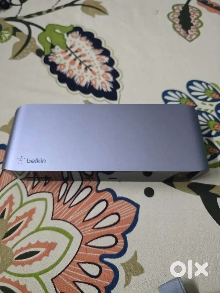 Belkin Thunderbolt 4 Hub Docking Station  Dock