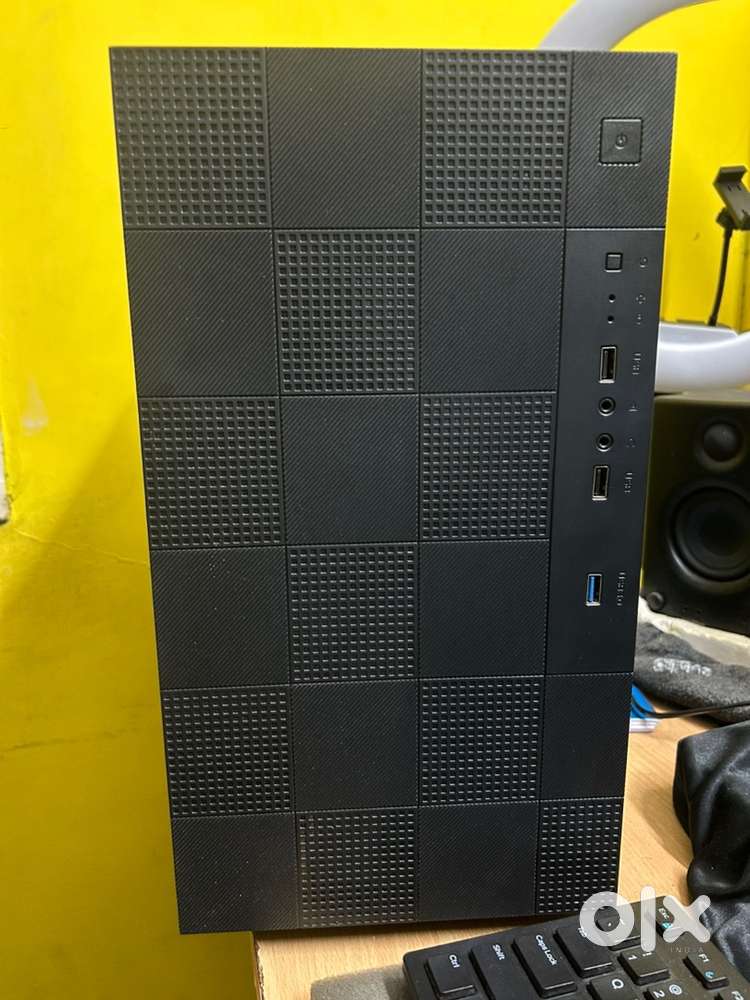 Gaming PC (2025 Model under warranty)