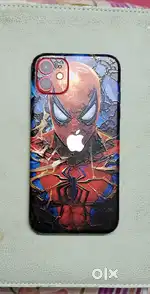 I phone 11 (RED) 128gb