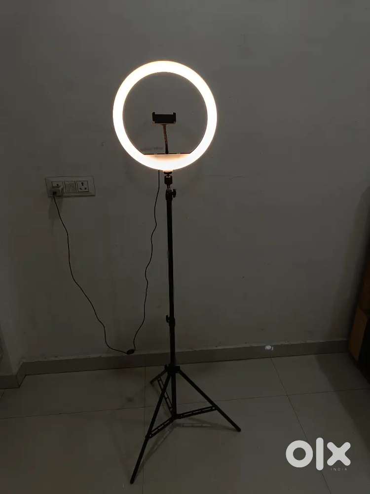 Ring light