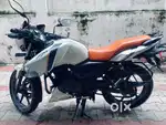 TVS apache RTR 160 2V
