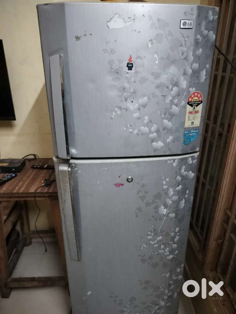 Double door fridge