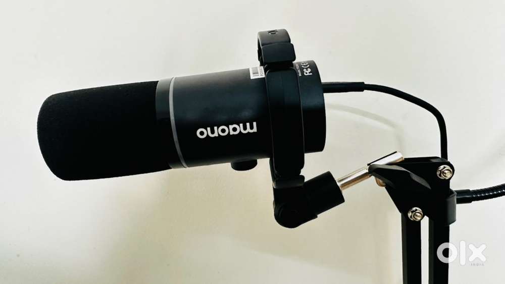 Maono PD200X Dynamic USB/XLR Mic – Brand New  Never Used