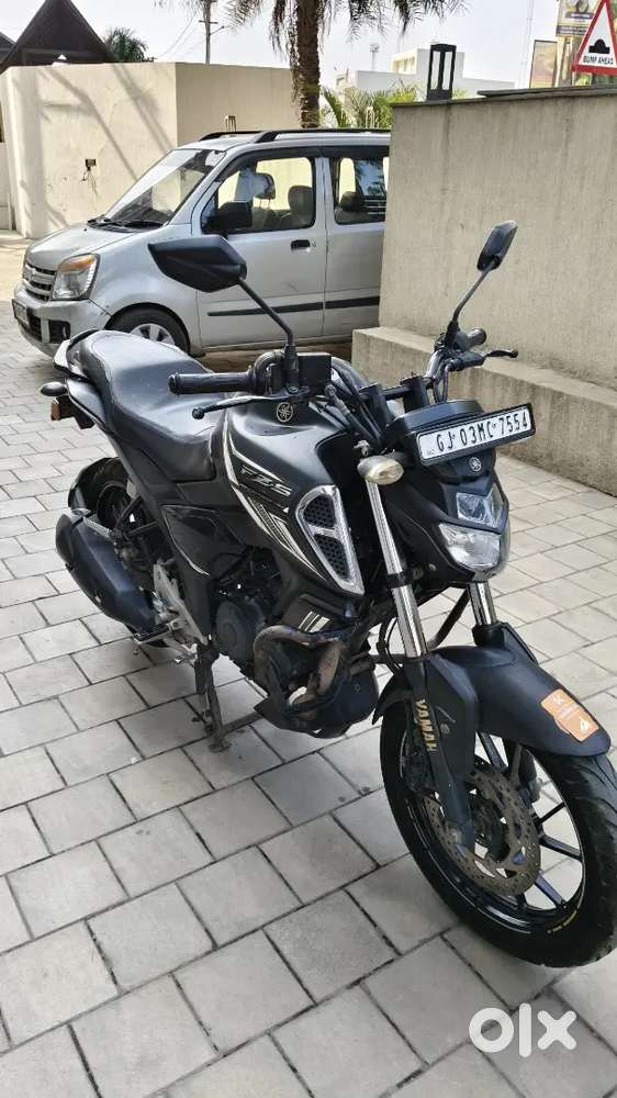 Fz s  2 tyre nava