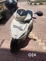 Sailing maestro scooty best condition single hand use