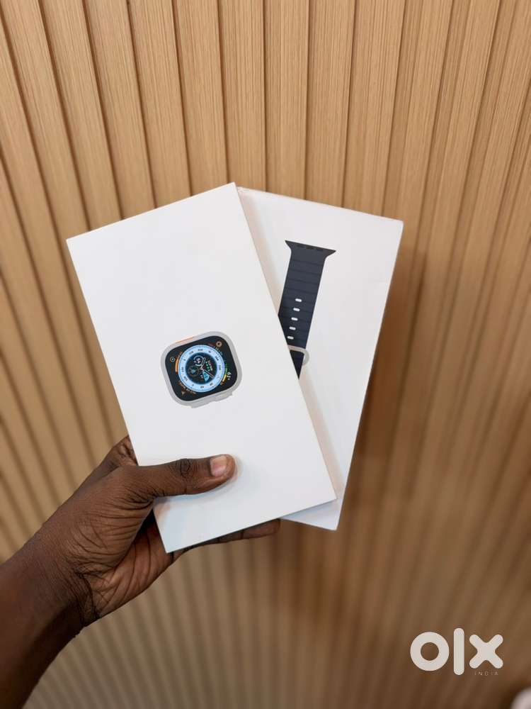 Apple watch ultra Bh87% Brand new condition full box
