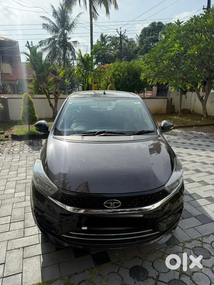 Tata Tiago Automatic 2023 Petrol - Well Maintained- Doctor owned