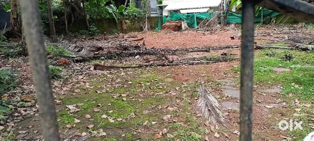 KOZHIKODE NADAKKAV EASTHILL HOUSE PLOT FOR SALE