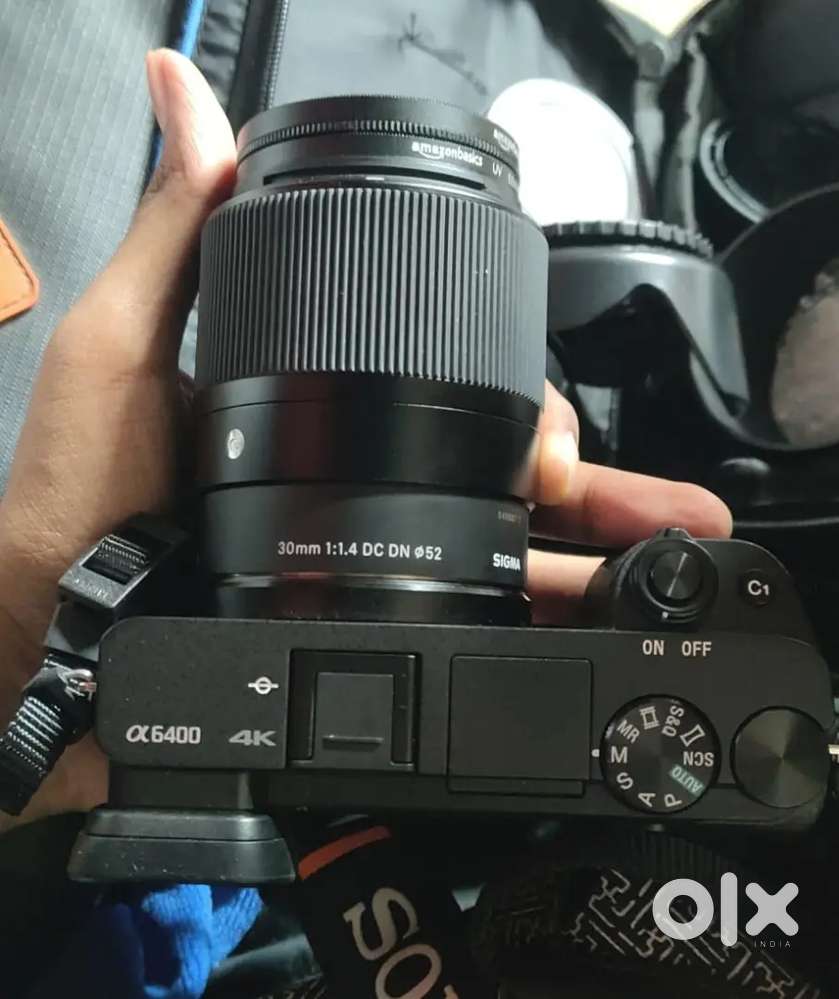 Sony A6400 with Sigma 30mm f/1.4 + Accessories (Excellent Condition)