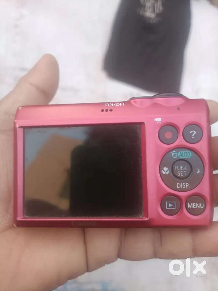 Canon Cameraa810