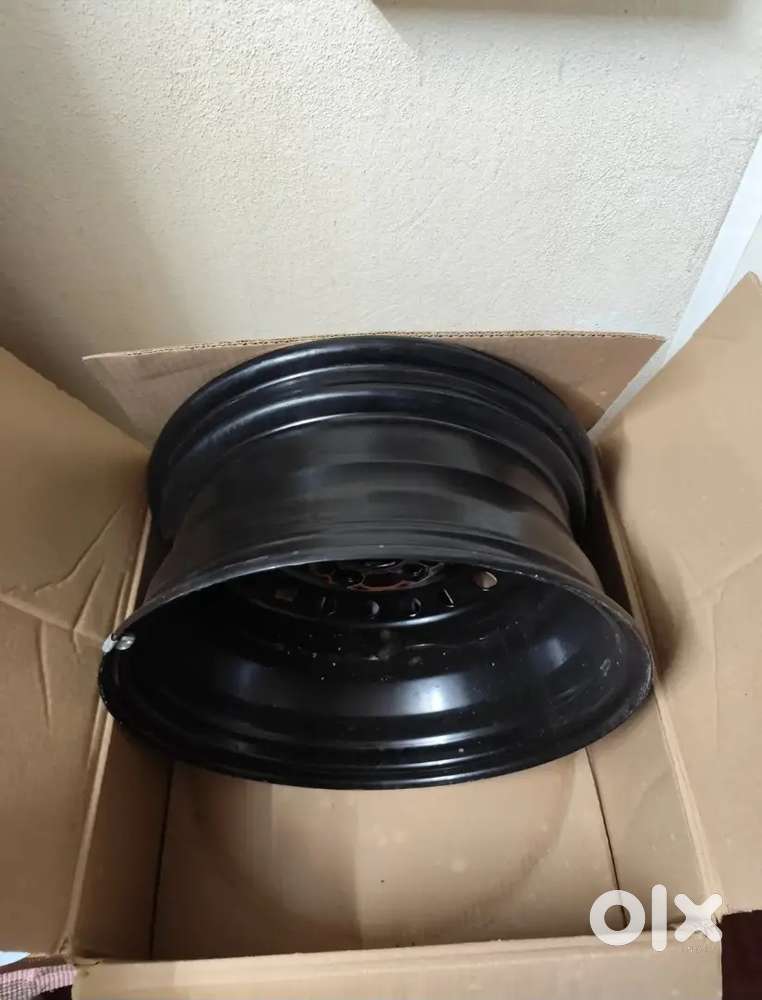 16inch Steel Rim 4 Pieces Plus Honda Wheel Caps