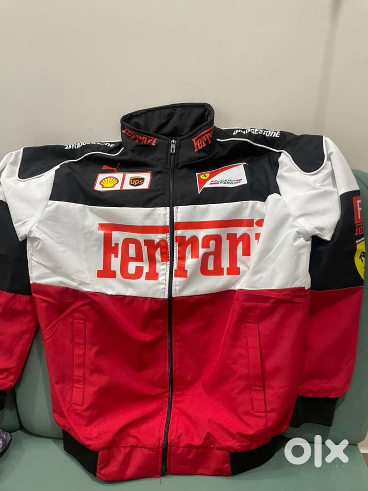 F1 ferrari jacket(un used)