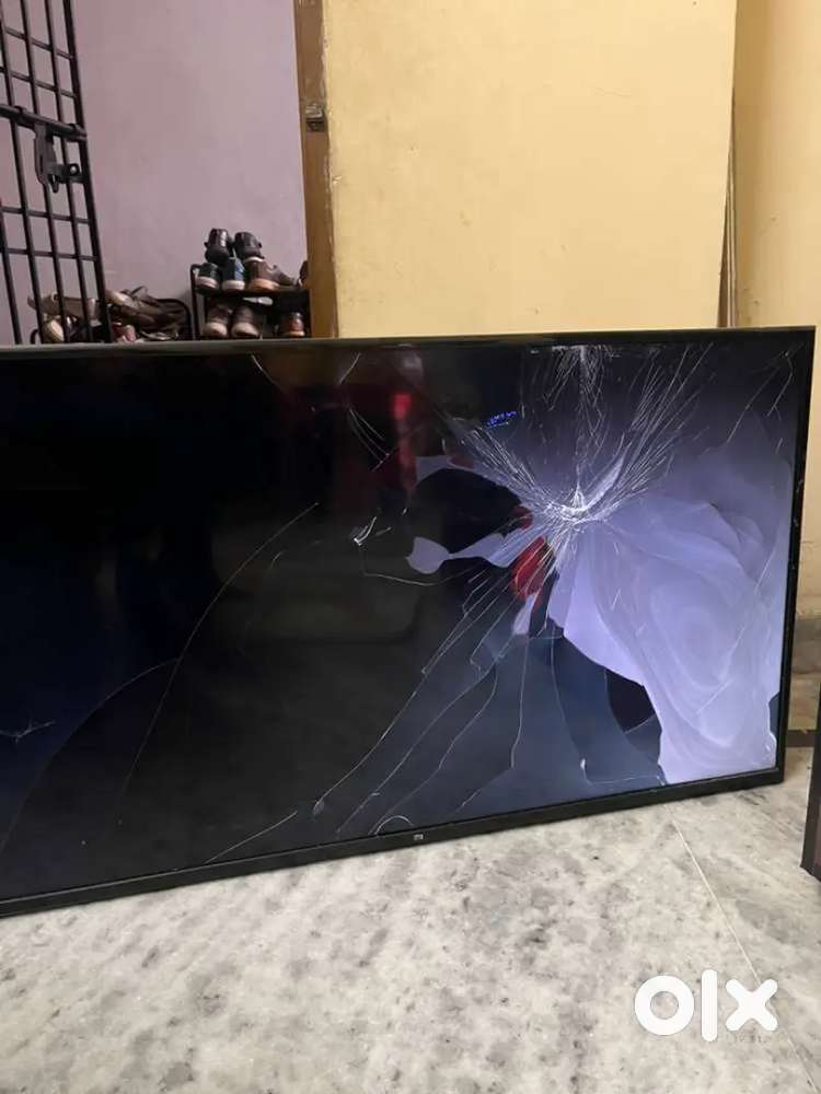 Mi Tv 32 4A Pro 80cm Display Broken - Rest everything is working Fine