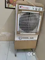 Cooler in very good condition for sale