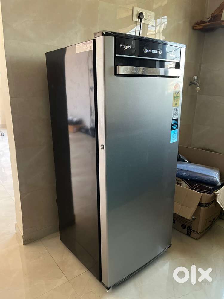 Brand New Fridge – Used Only 3 Days  With Bill & Full Warranty!