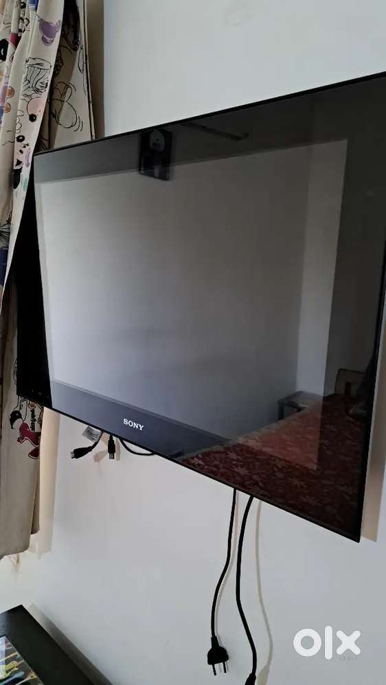 32 inch sony Bravia LED TV
