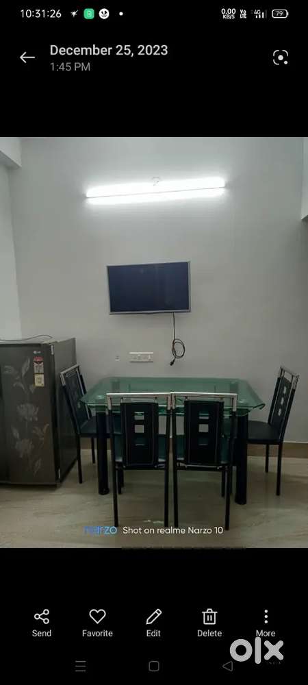 Steel 4 seater dining table with chair