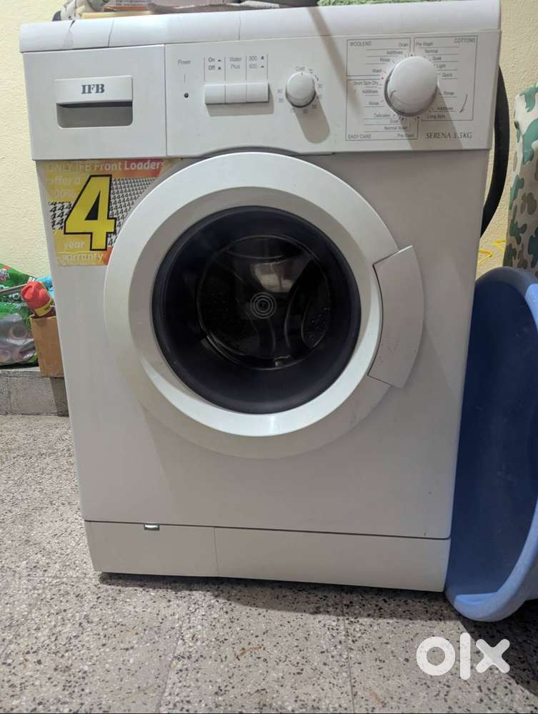 Front load washing machine