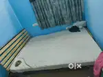 1 Queen bed with comforting Mattress