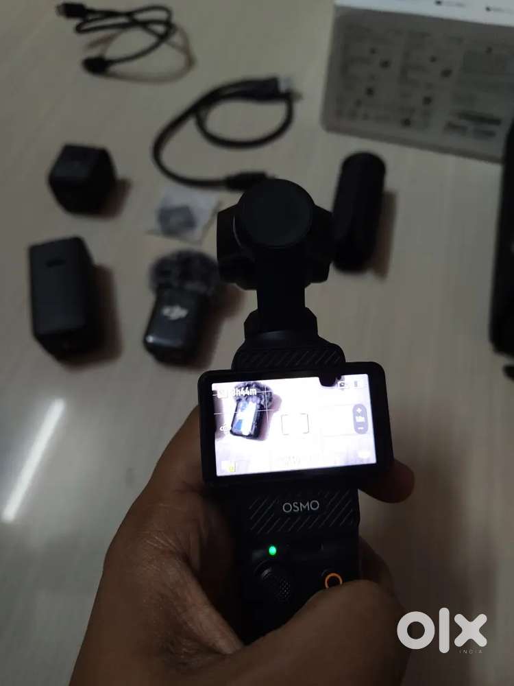 DJI OSMO POCKET 3 Creator Combo ~3 months old