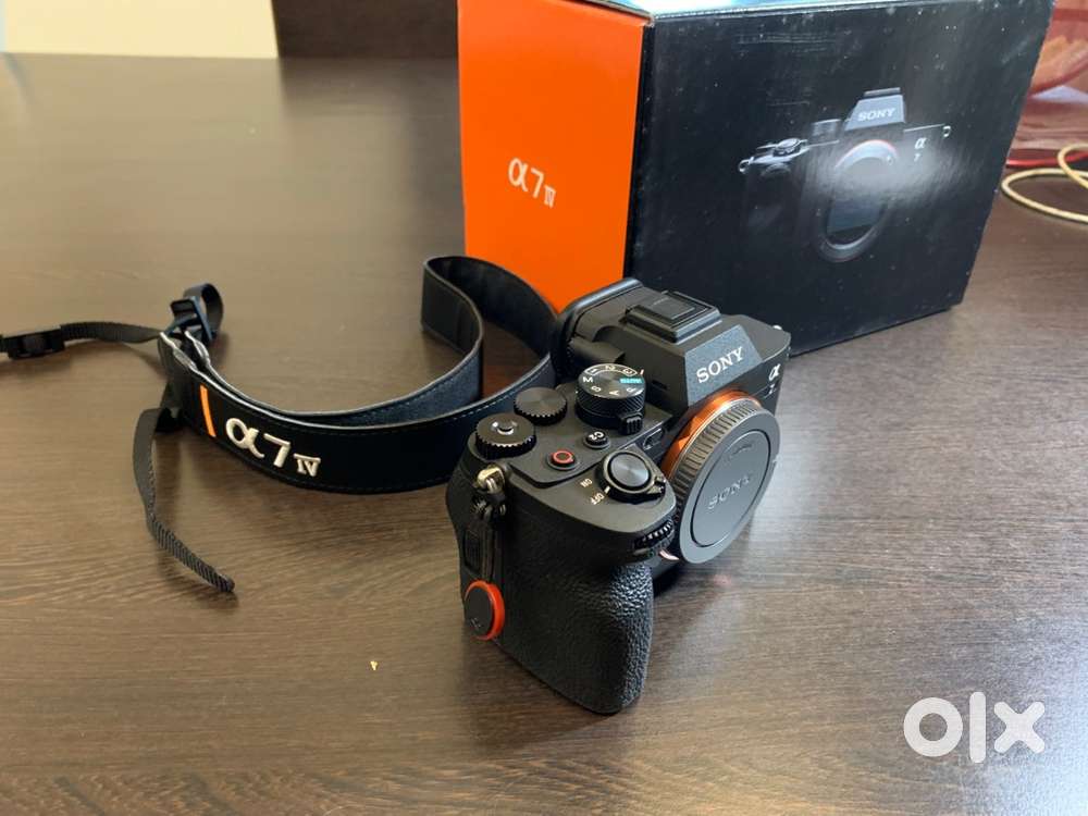 Sony A7IV /A7M4 Body only. 3100 shutter count