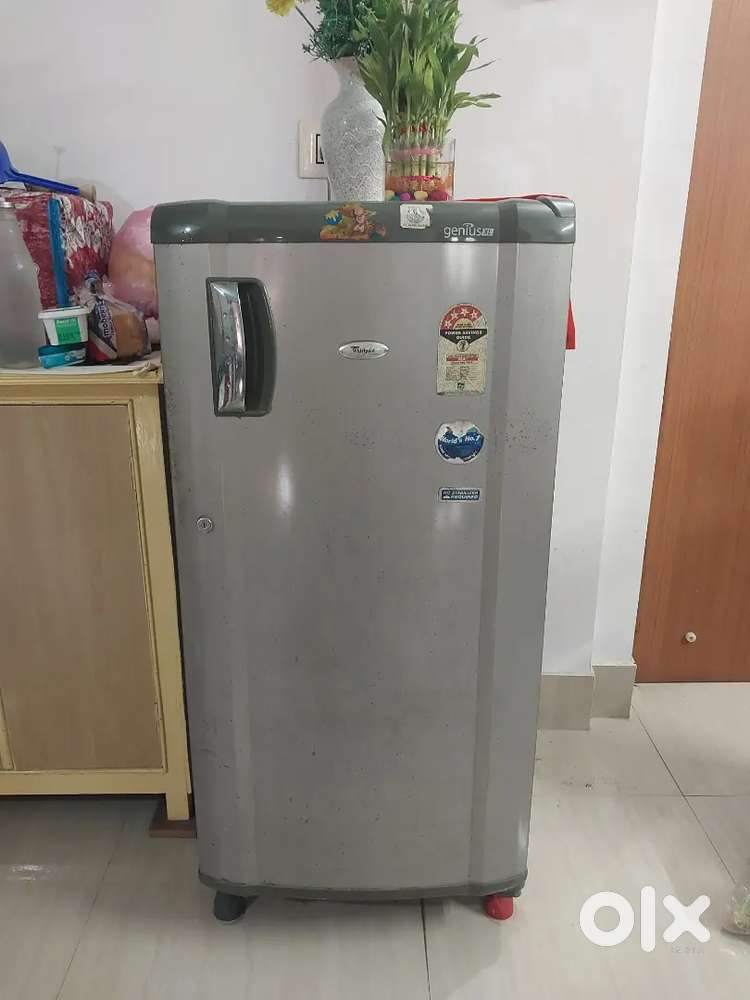 Whirlpool genius XL 200L 4 star Single door refrigerator