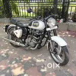 Royal Enfield Classic 350cc with Alloy Wheels