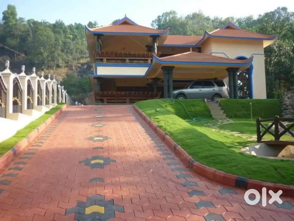 30 cent 4600 sq feet 4bhk Independent House for sale at PANACHAMOODU