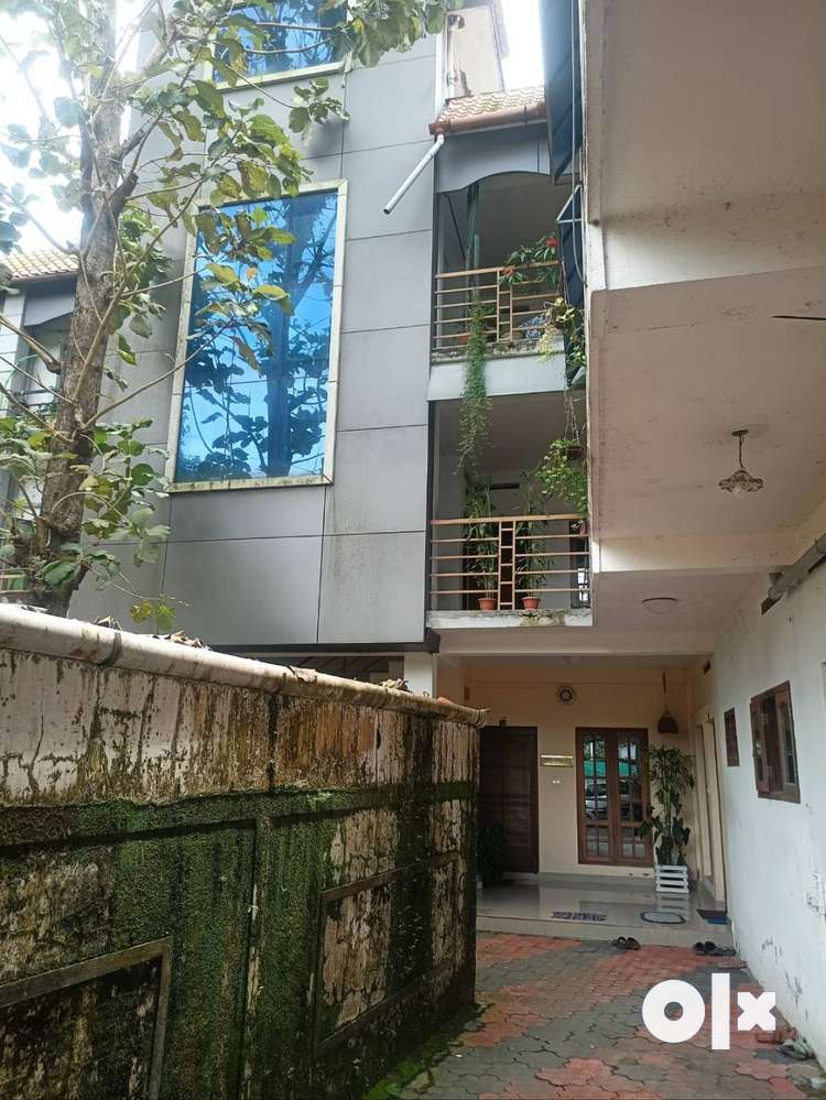 3BHK 1300Sqft Semi Furnished Apartment for Sale at Kakkanad Rs52Lakhs