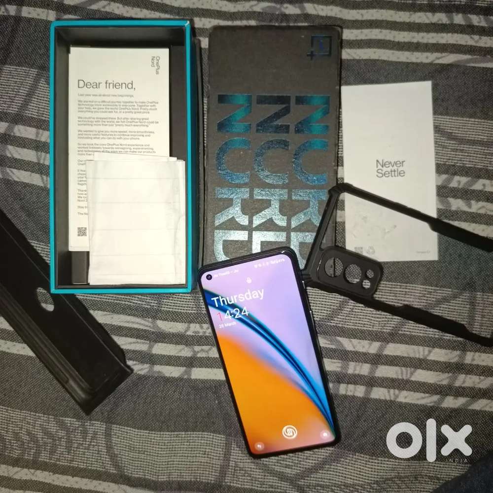 One plus nord 2.  Mint condition with all accessories box bill charger