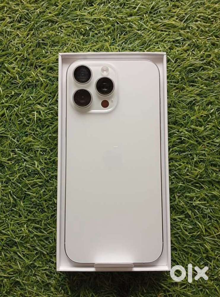 Iphone 16 pro max with warranty