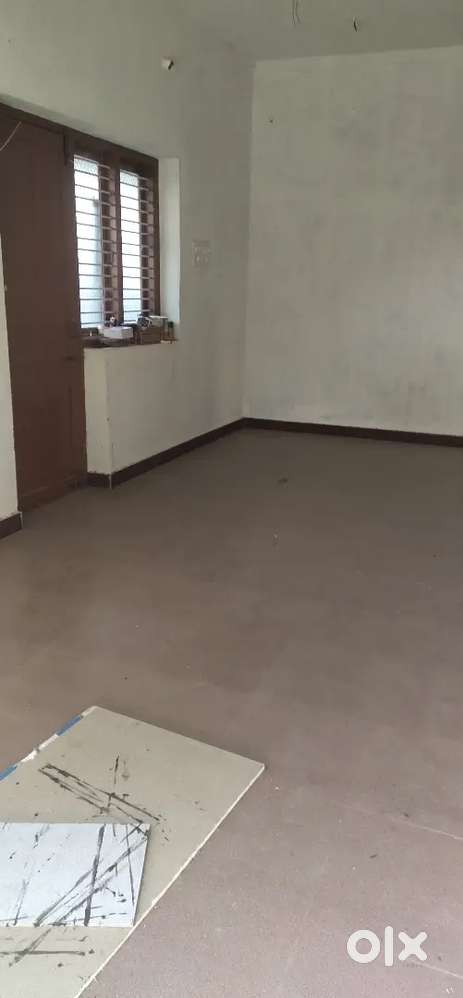 Bachelor room or office