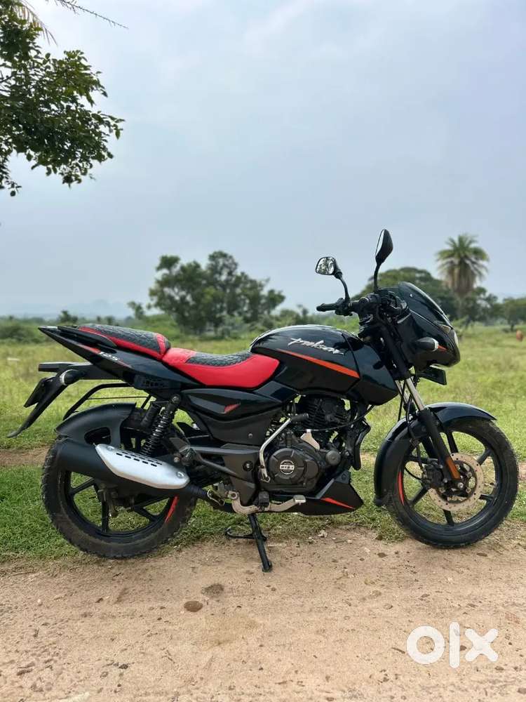 Bajaj pulsar 125