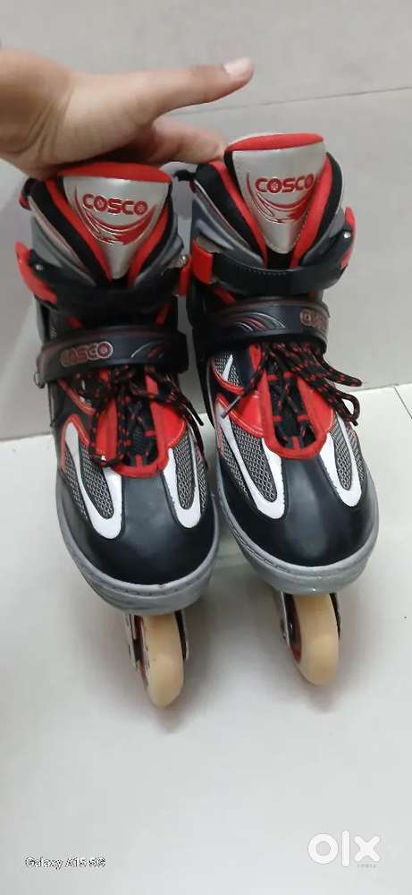 Cosco professional skating shoes kit with skybag bag 4 months old only