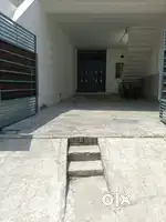 House floor for rent