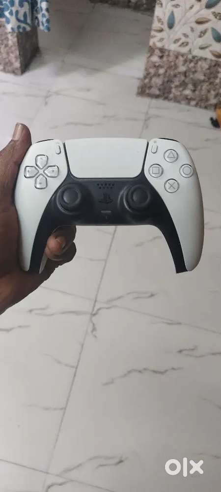 Ps5 C  carkite
